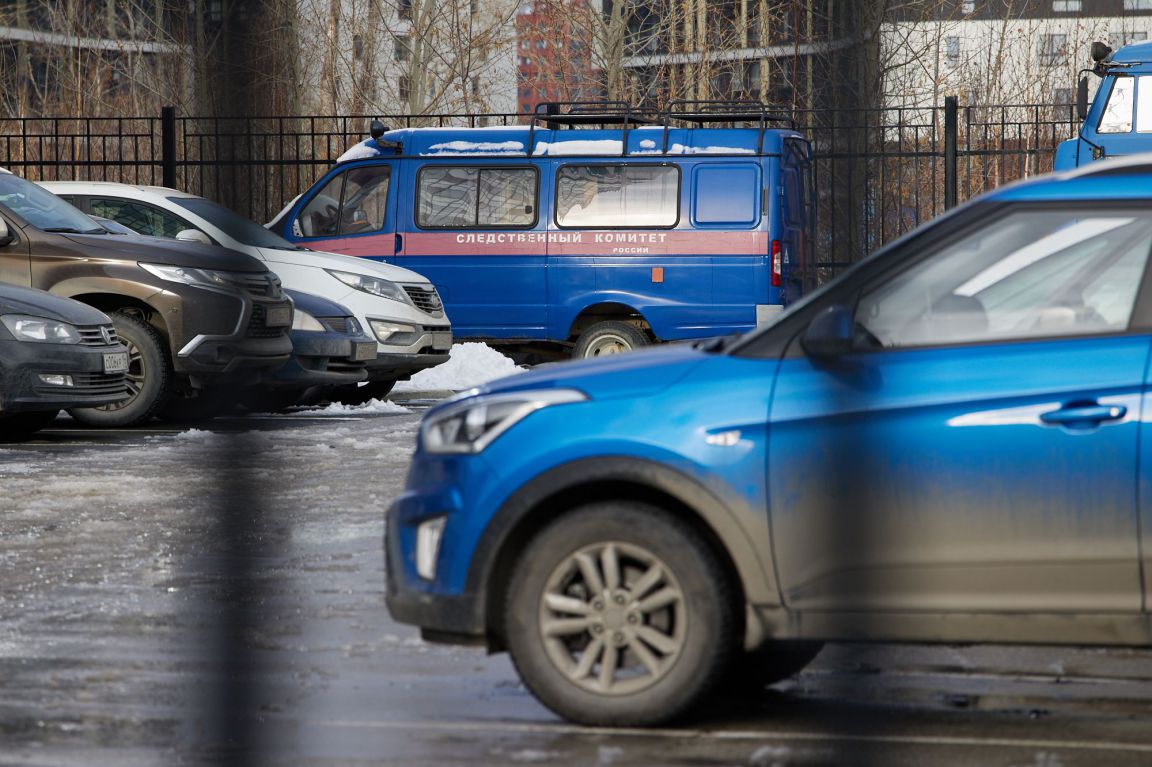 В Свердловской области женщина родила ребенка и закопала его в снегу -  «Уральский рабочий»